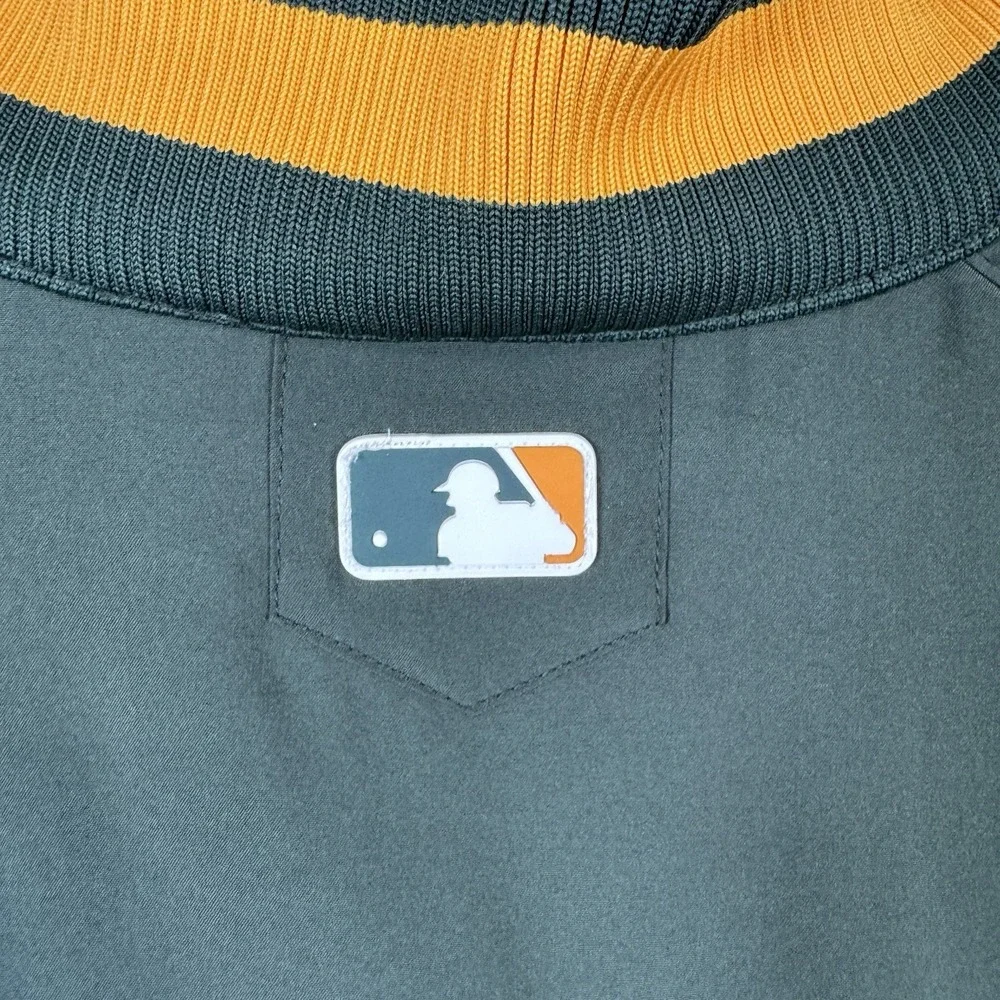 Oakland Athletics Jacket Mens XL Green Majestic Full Zip Therma Base Dugout